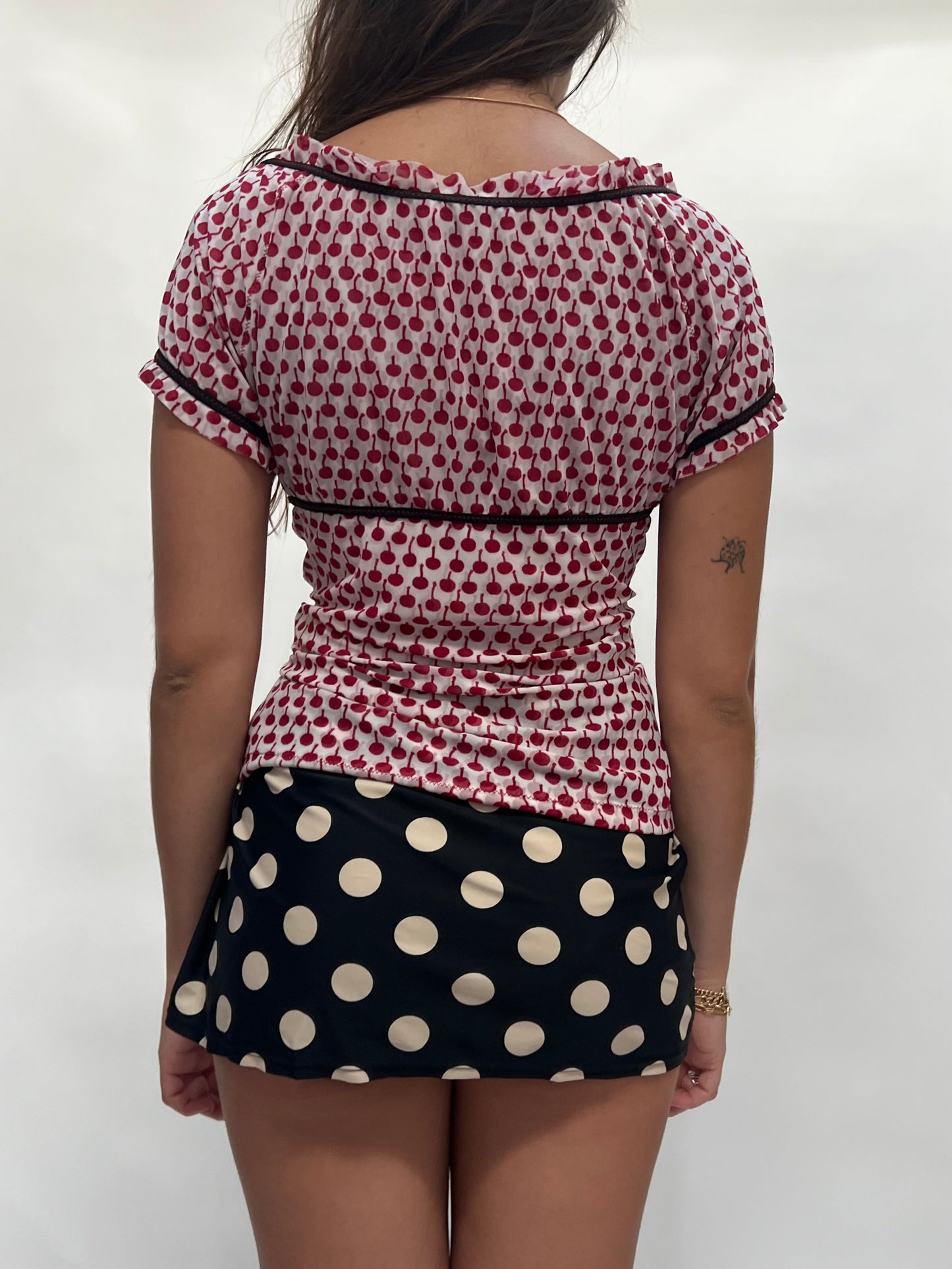 Moschino cherry top ๐