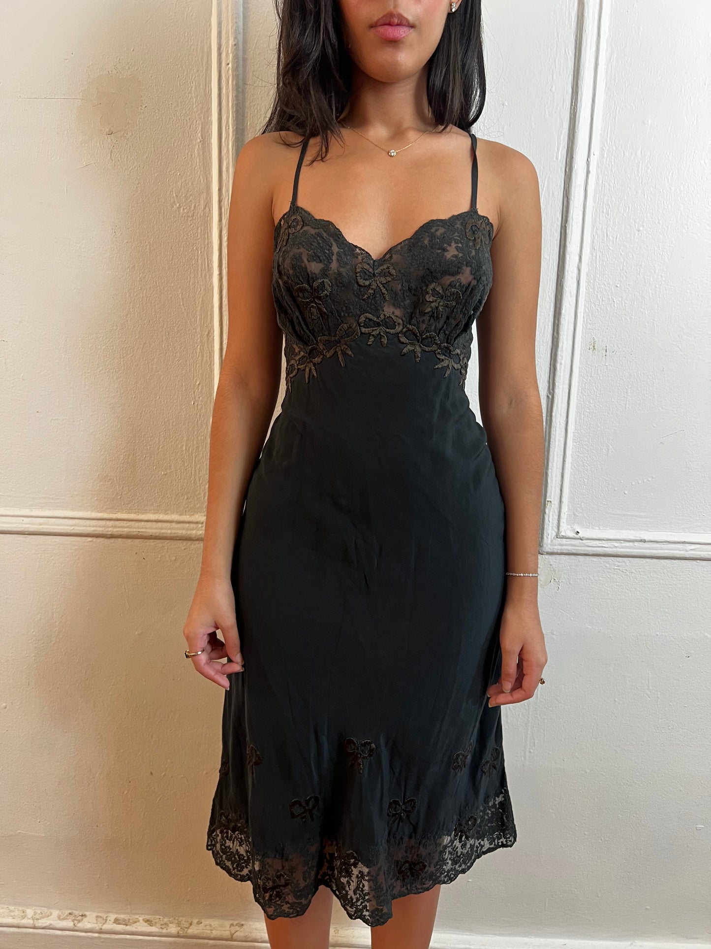 Antique silk dress ˚。⋆౨ৎ˚