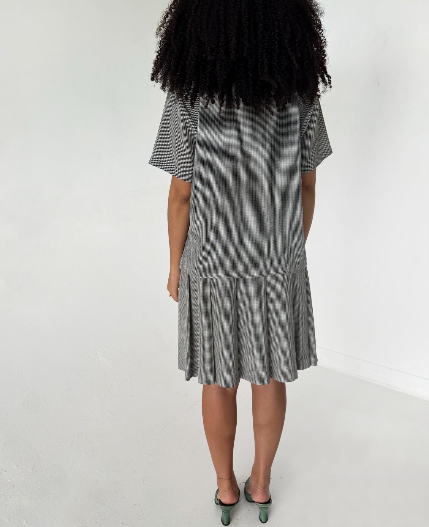 Agnes B set