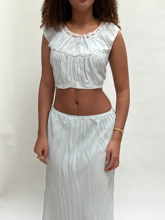 1930s antique baby blue set