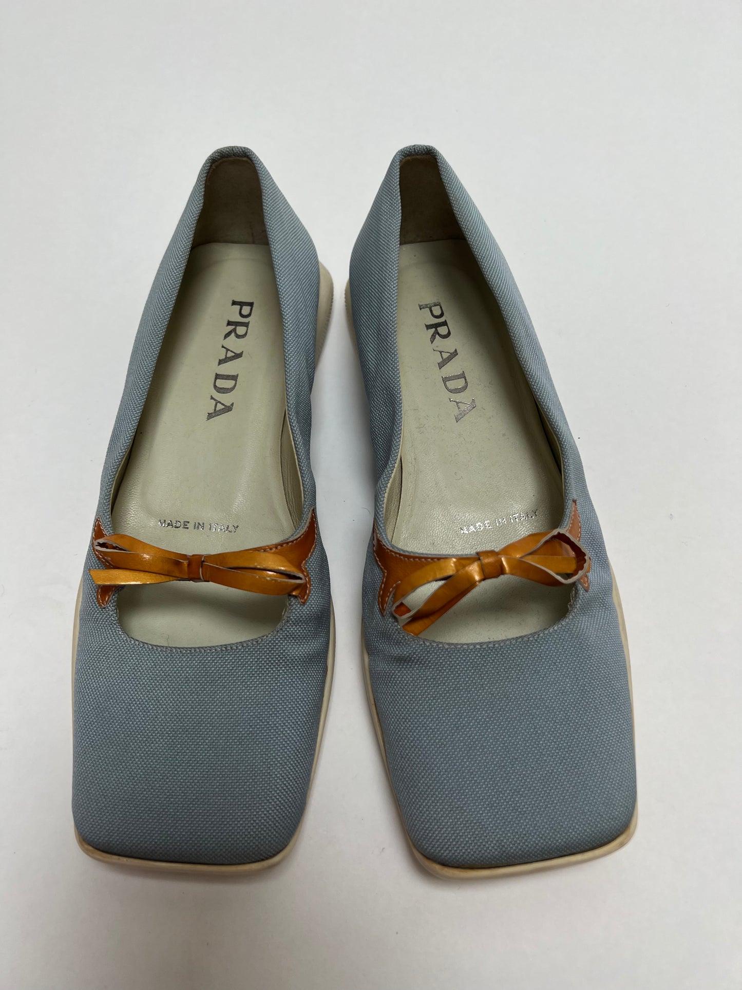 Prada bow babies