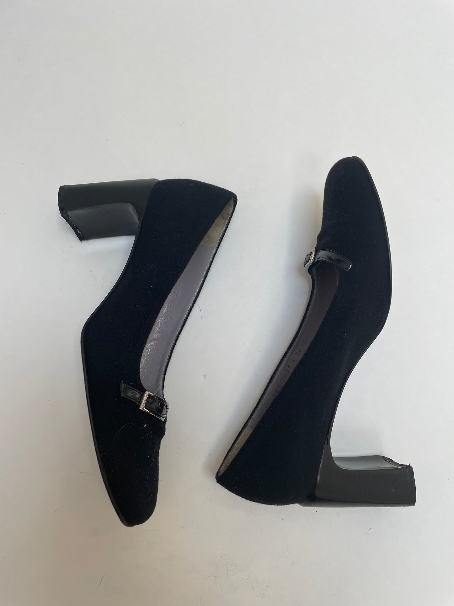 gucci heel