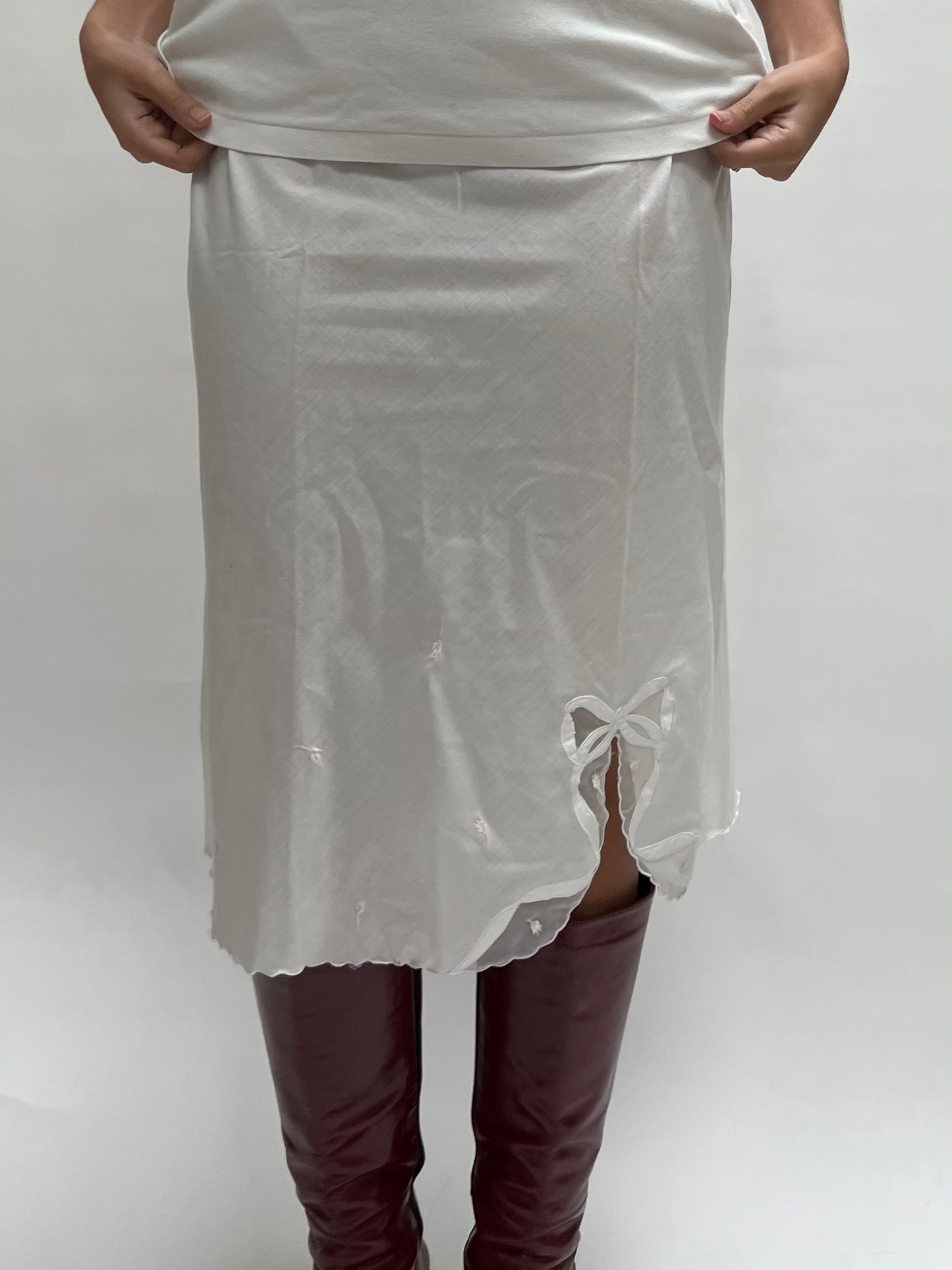 white bow slip skirt