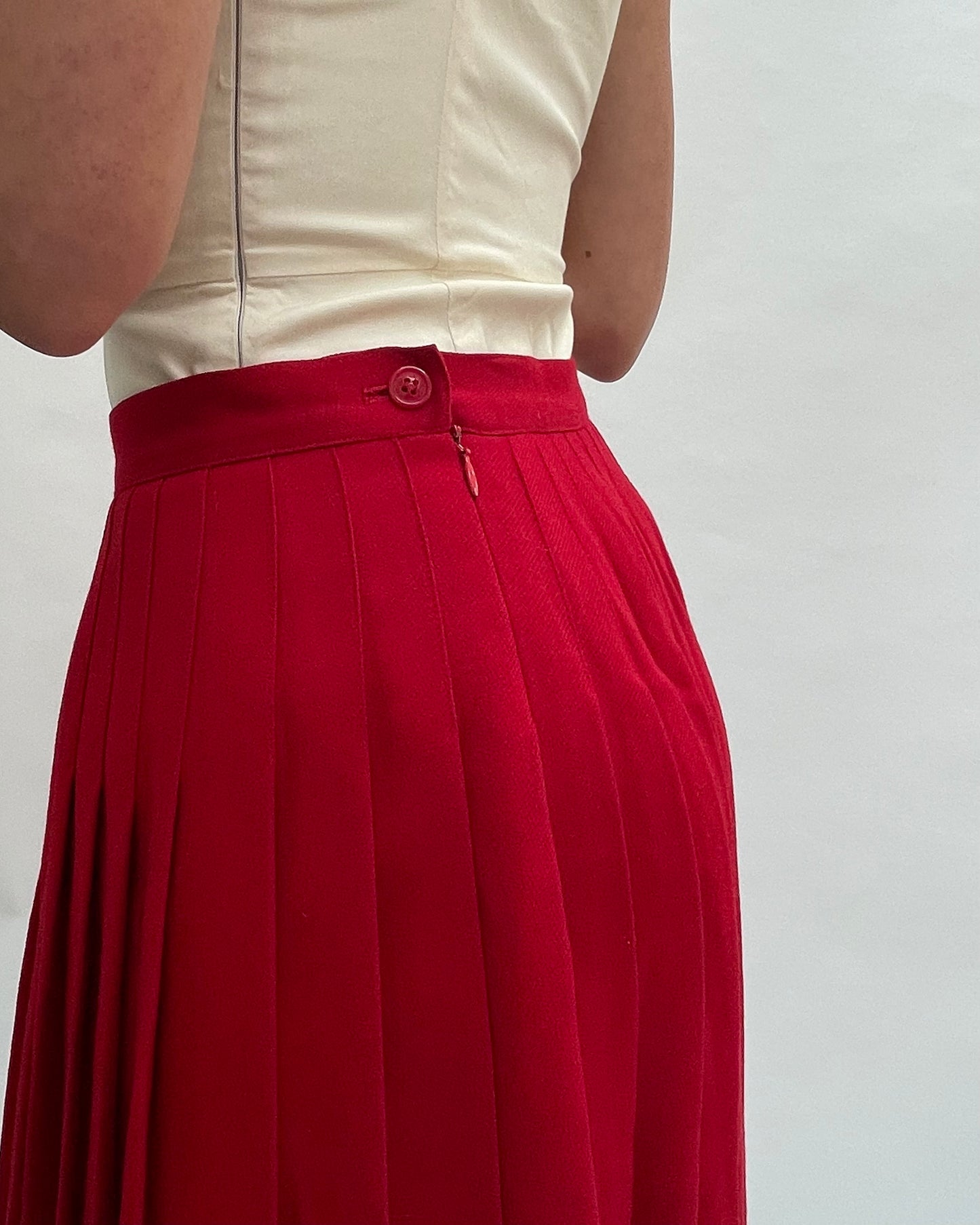 liz claiborne pleated skirt
