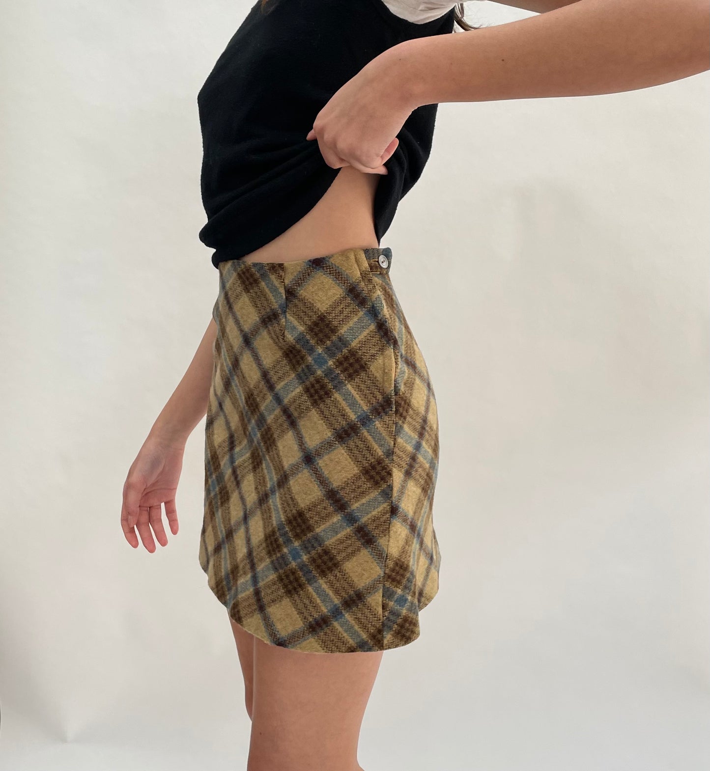 plaid mini skirt