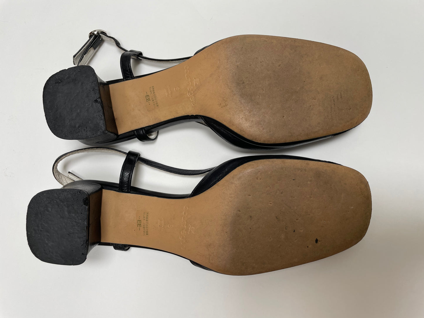 courrèges heels