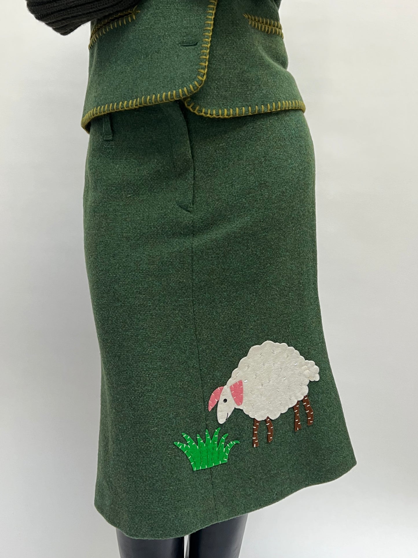Moschino wool set