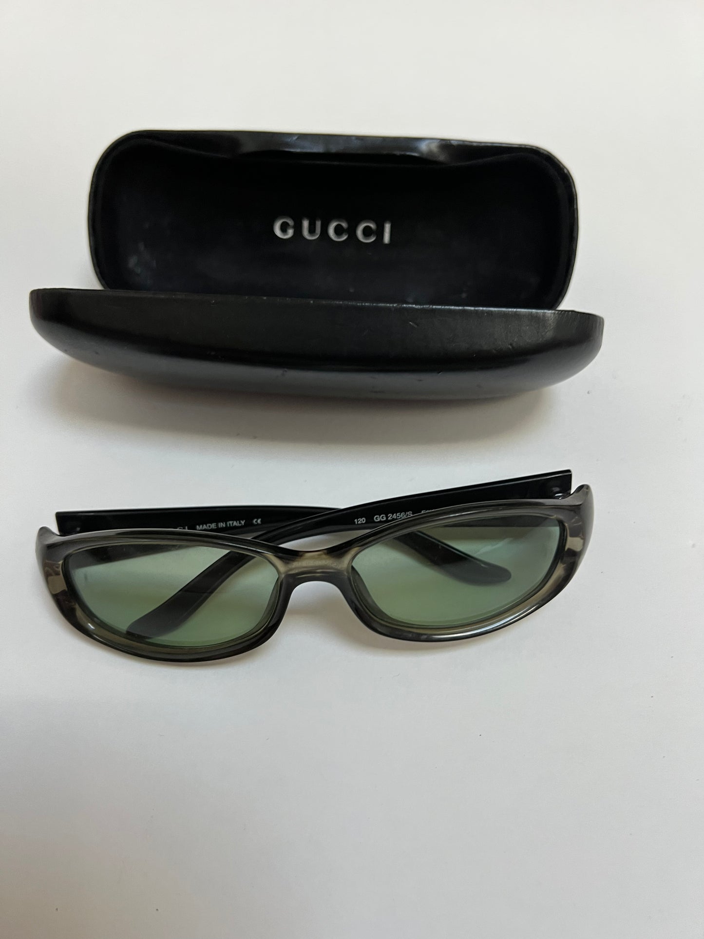 gucci green sunglasses