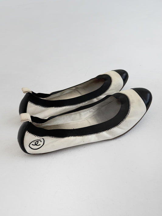 Chanel flats