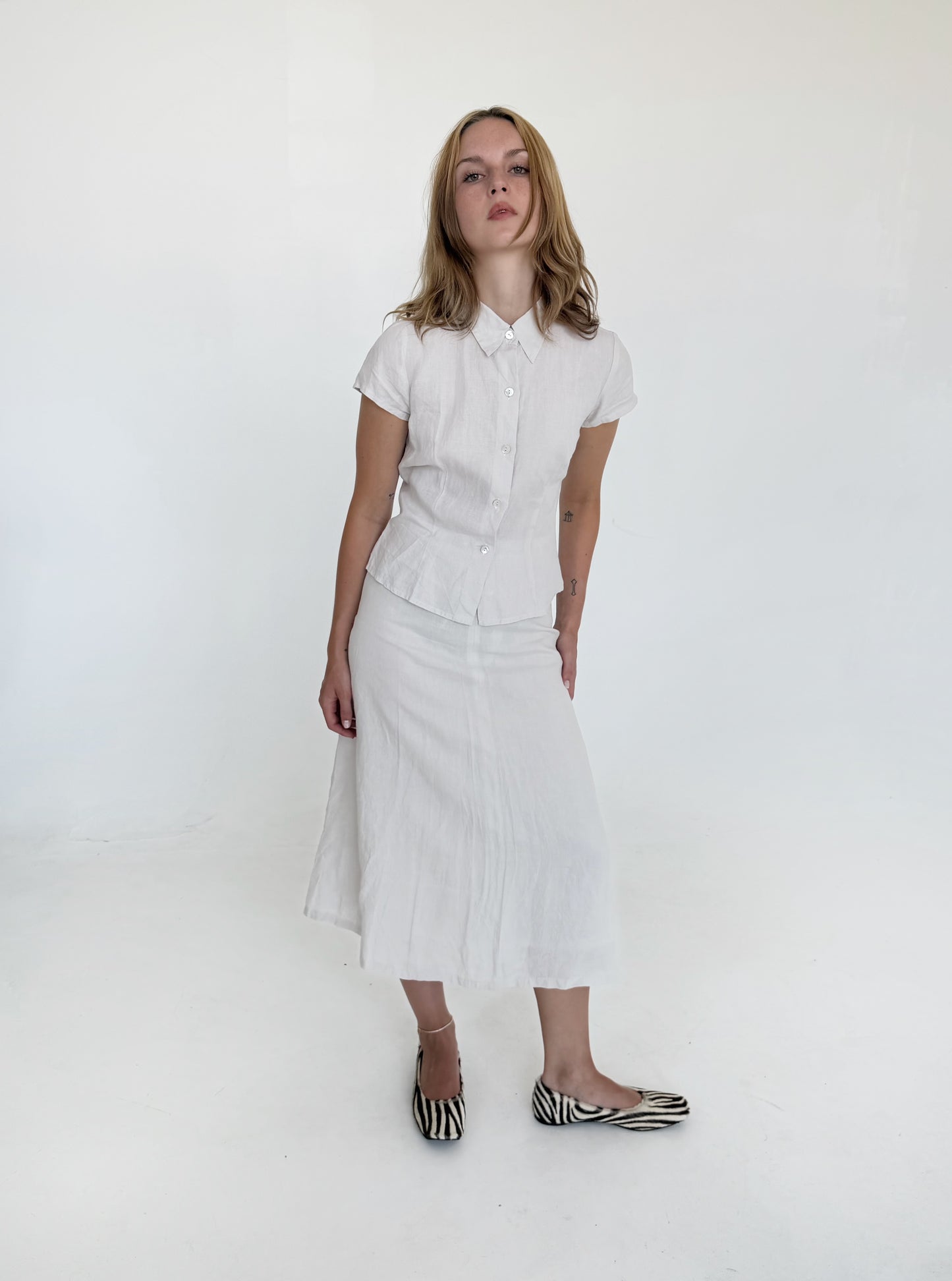 Agnes B set