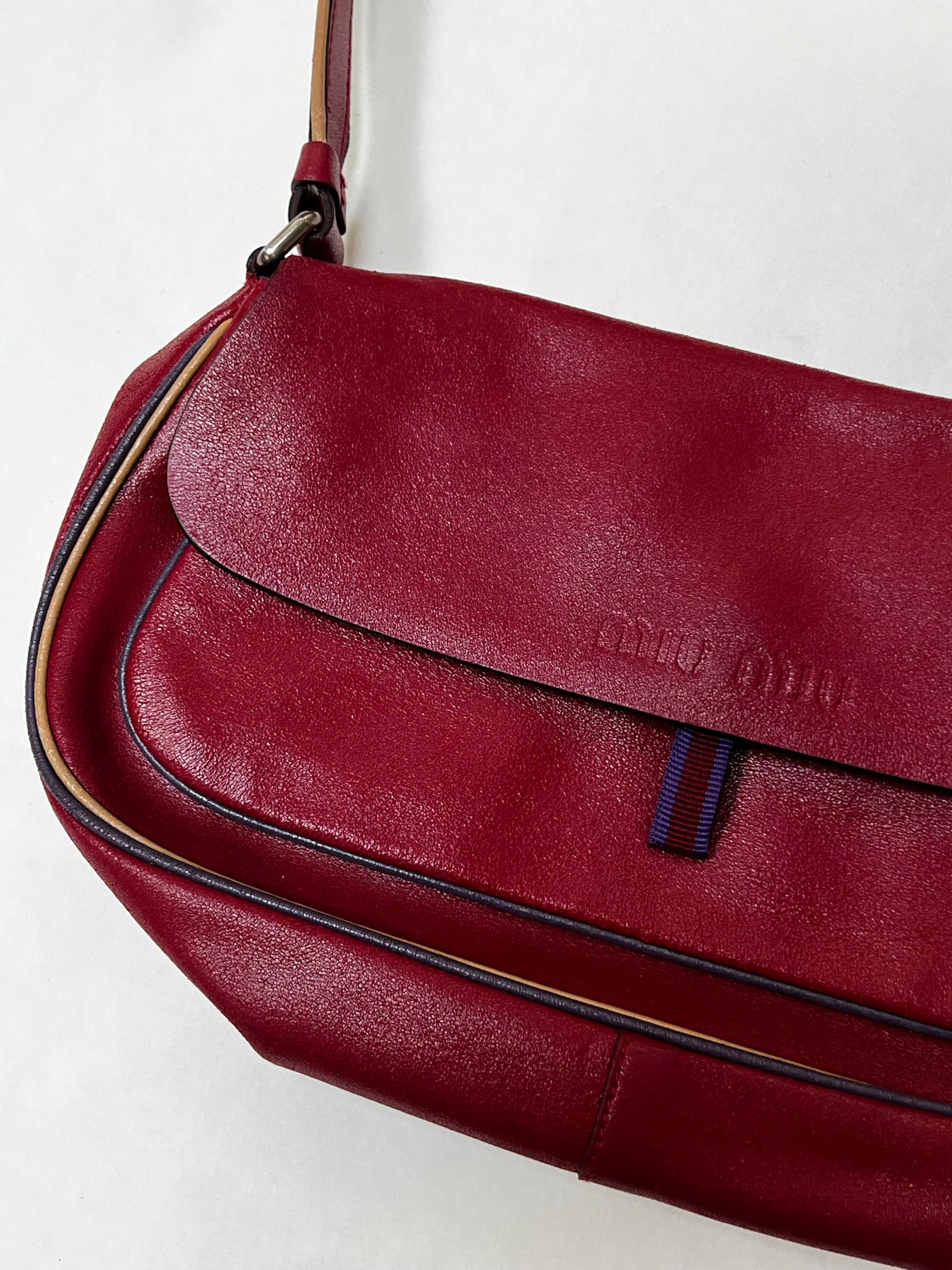 Miu Miu FW 1999 bag – Litttlesister Miu Miu FW 1999 bag – Litttlesister