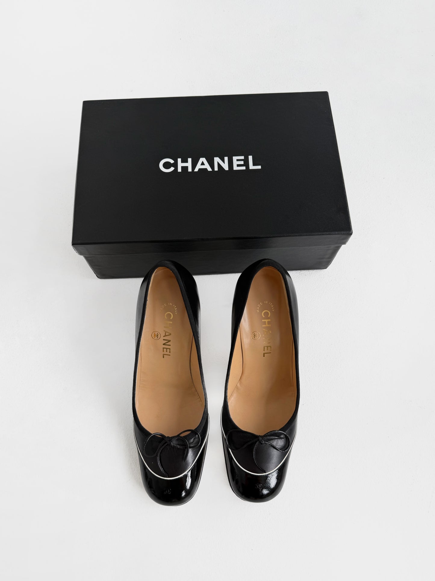 Chanel heel