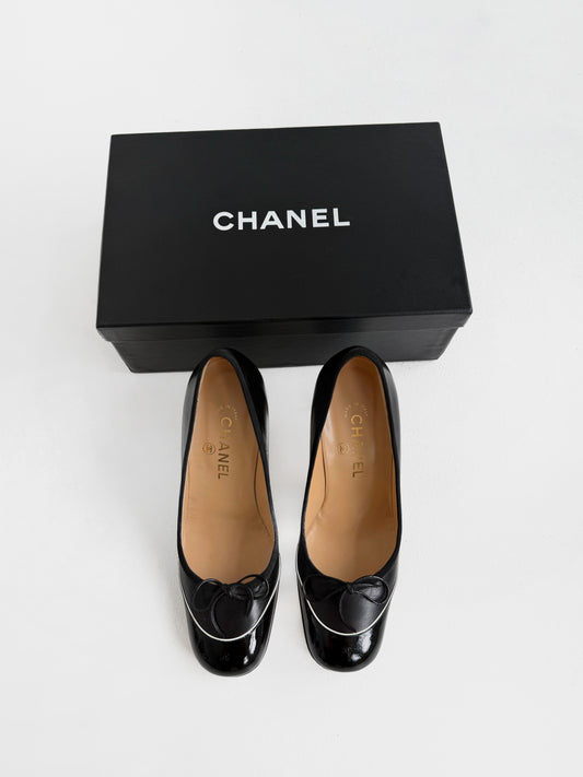 Chanel heel