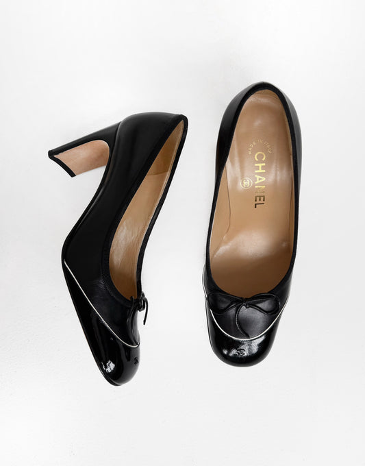 Chanel heel