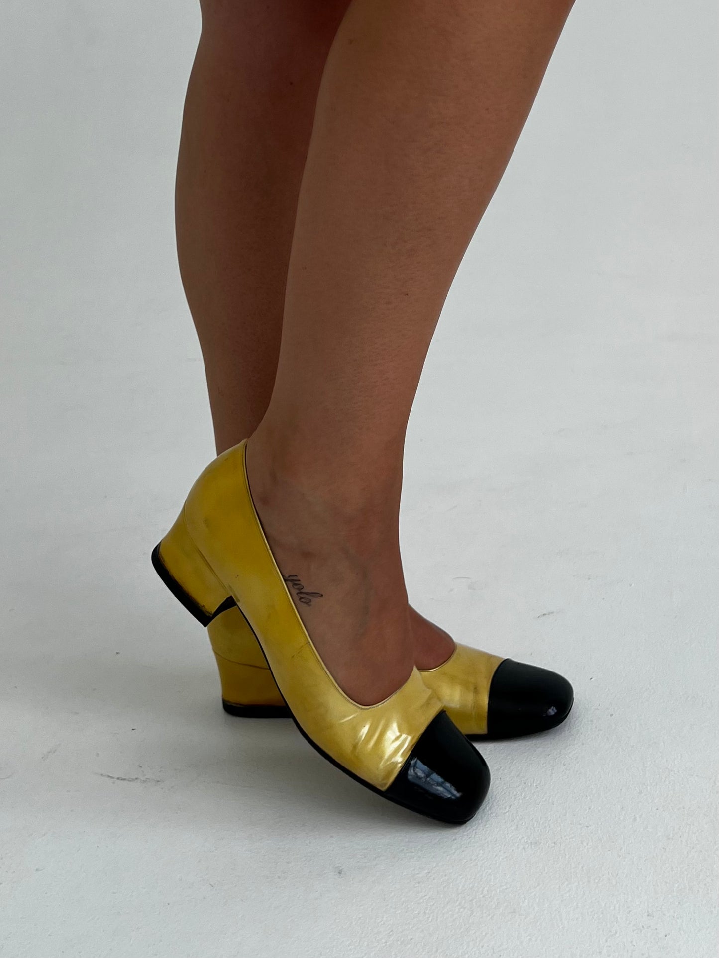 Chanel pump