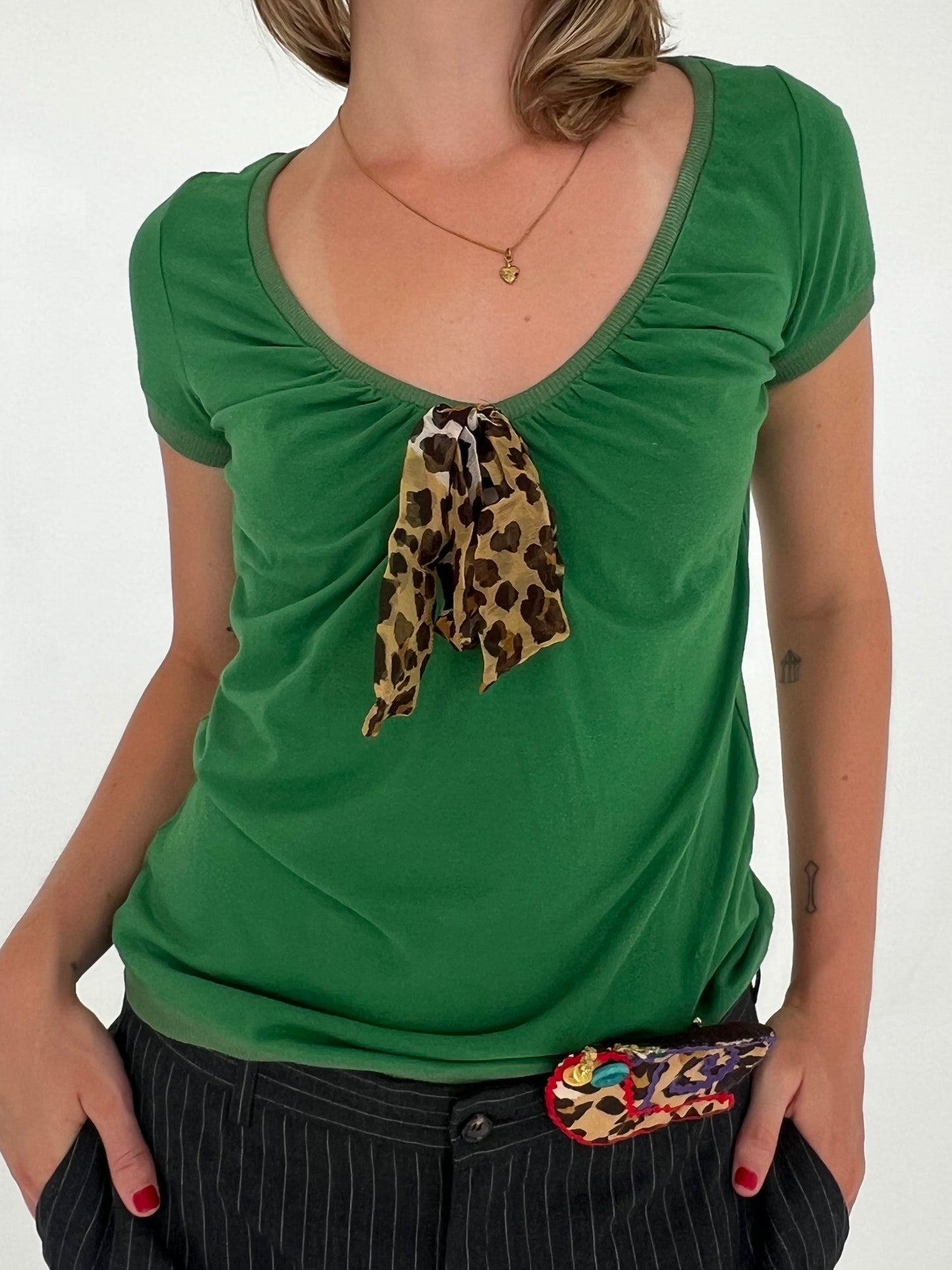 Moschino 'follow me!' top