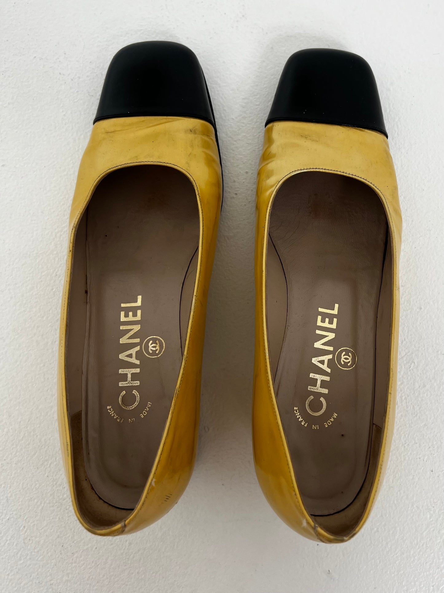Chanel pump