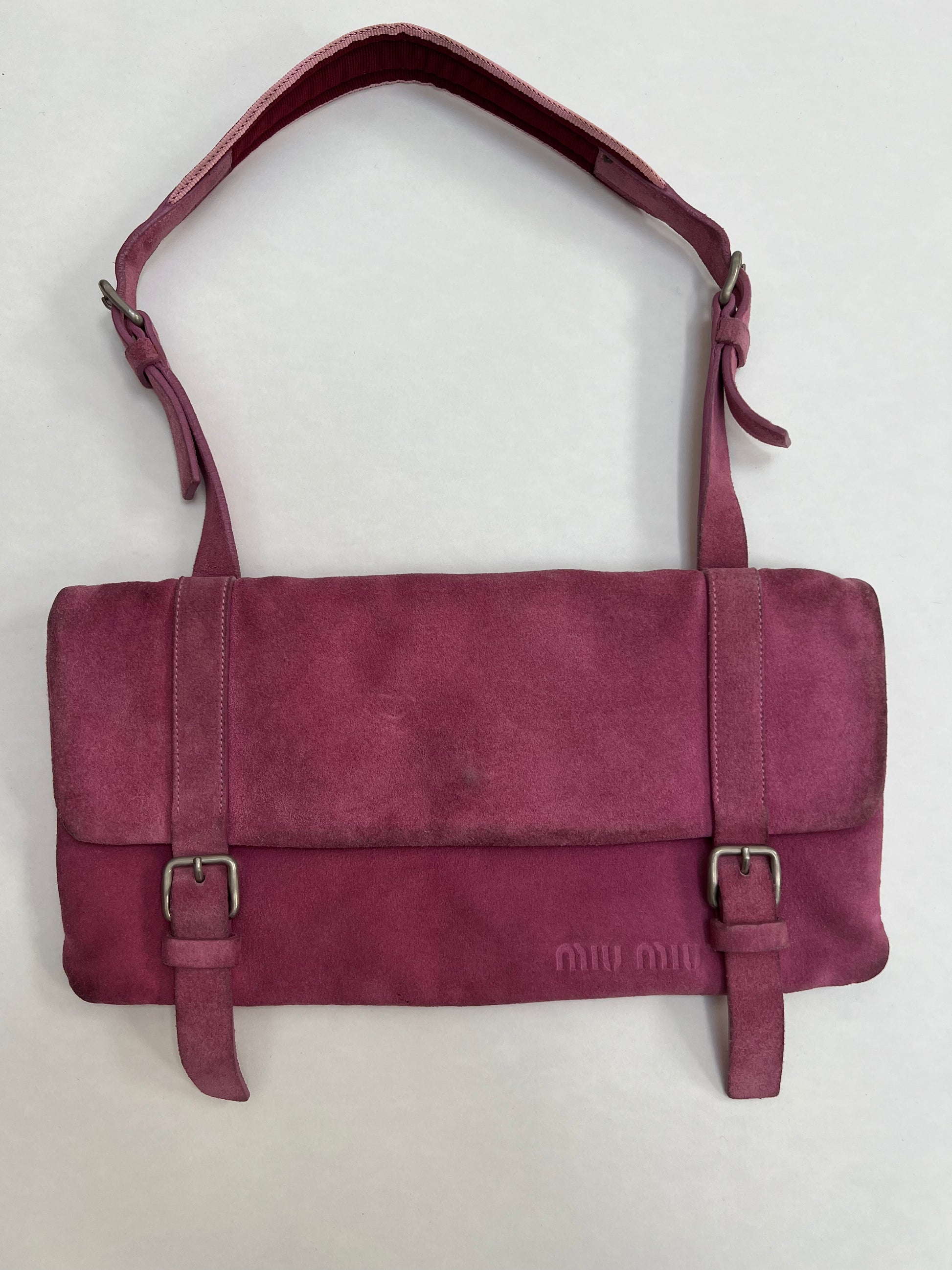 Miu Miu SS 2000 suede buckle bag – Litttlesister Miu Miu SS 2000 suede buckle bag – Litttlesister